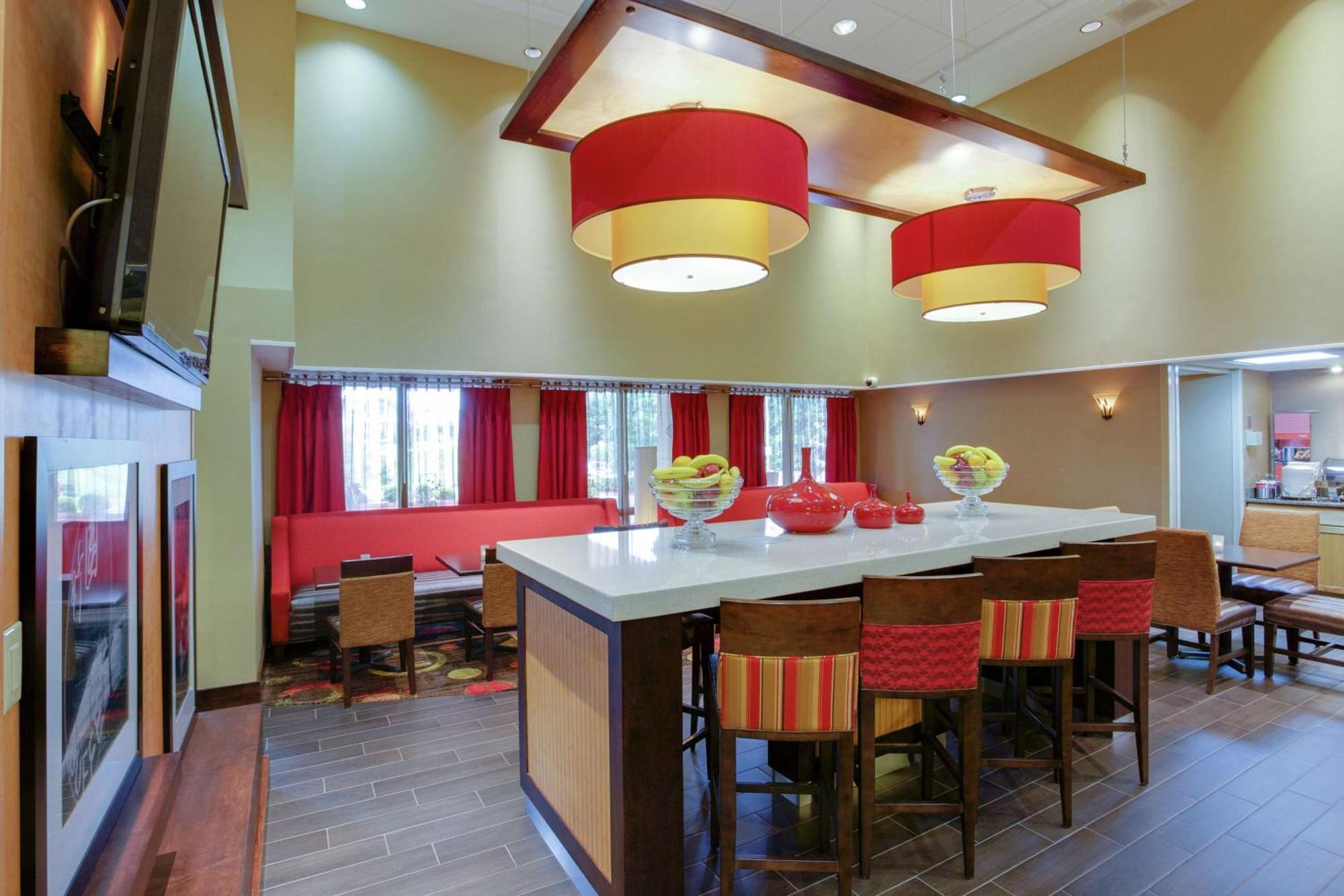 Hotel Hampton