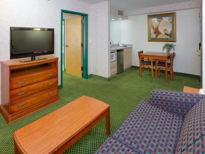 Hampton Hotel 3*